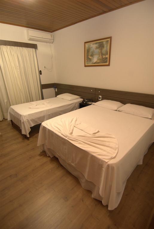 Novo Hotel Tinho リオ・ド・スル 部屋 写真