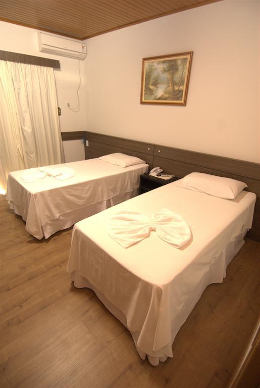 Novo Hotel Tinho リオ・ド・スル 部屋 写真